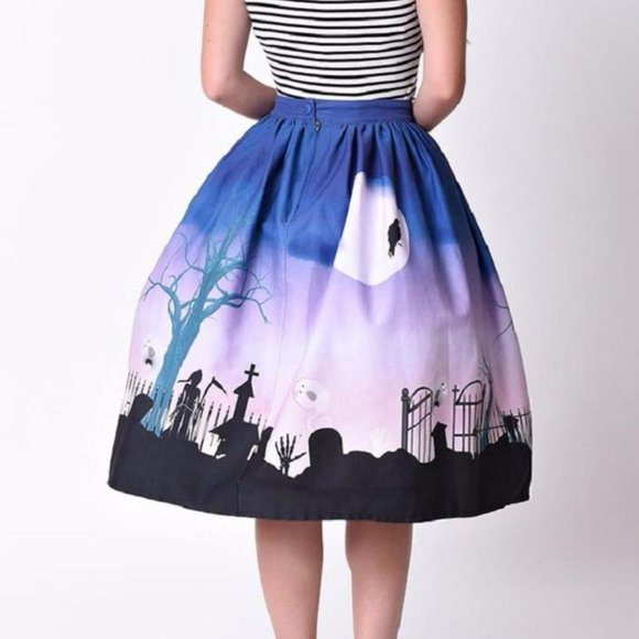 SOLD Unique Vintage Haunted Mansion Skirt - Picture 4 of 5